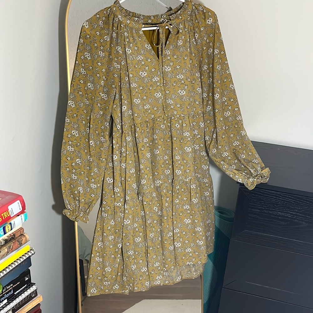 cutie yellow floral dress